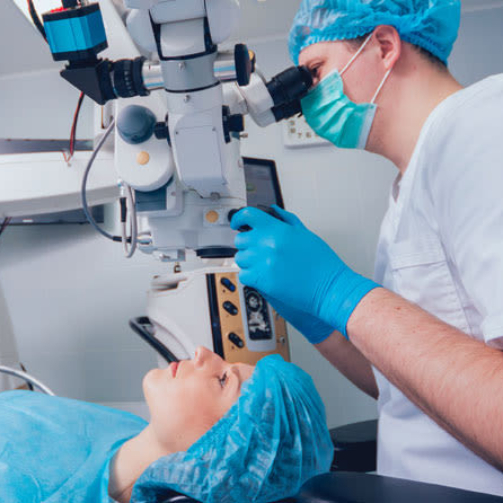 Hero_Article_EnUK_Laser-Cataract-Surgery